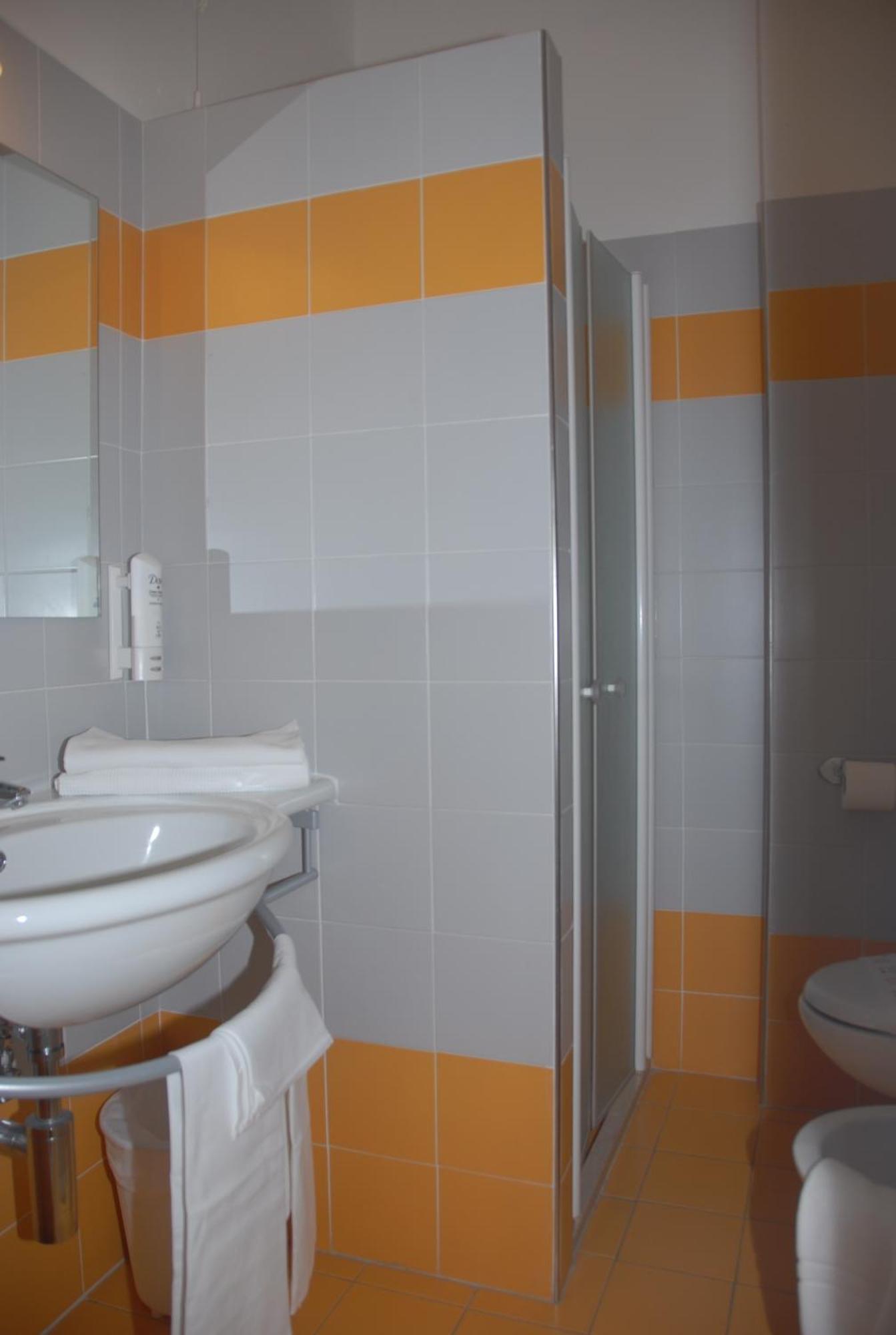 Hotel Majestic Pesaro Dış mekan fotoğraf