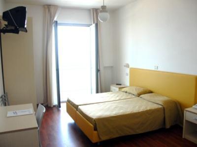 Hotel Majestic Pesaro Dış mekan fotoğraf
